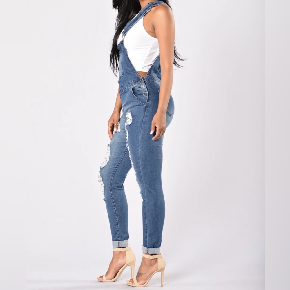 Distressed overalls, Fashion Nova, Size Small - Picture 4 of 15